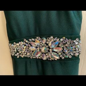 Save by the dress / emerald green/ M /long formal